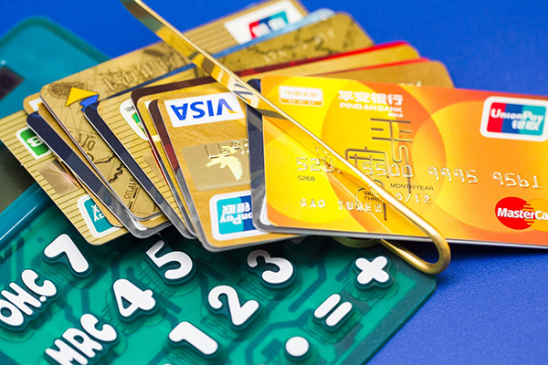 把信用卡代垫还用到简单的人，才能感受到信用卡精髓