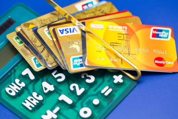 智慧支付，建呗宝花呗商家平台提醒信用卡使用技巧，助您合理管理资金！